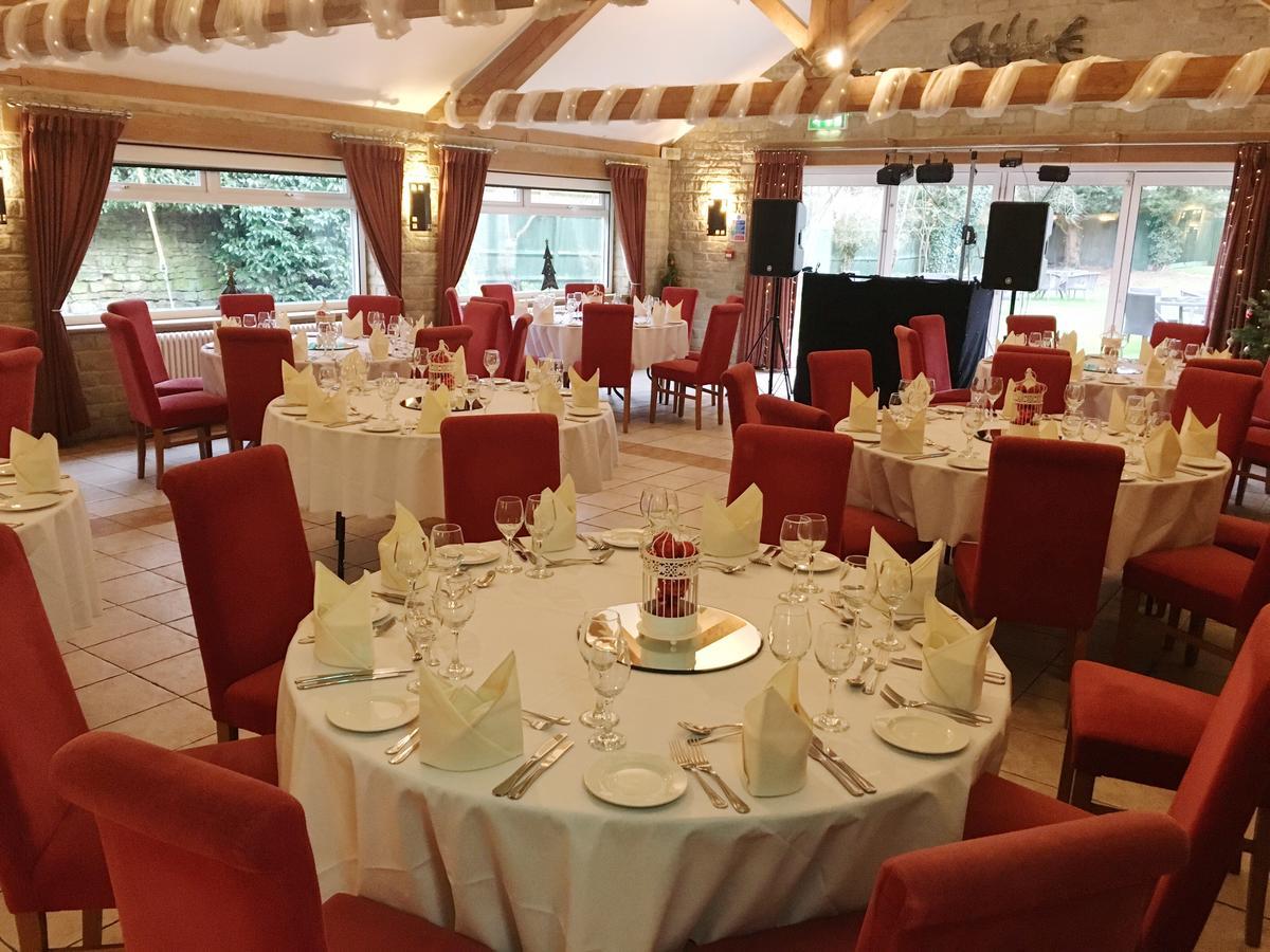 The Tally Ho Hotel - B&B Bicester Ngoại thất bức ảnh
