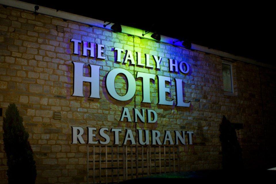 The Tally Ho Hotel - B&B Bicester Ngoại thất bức ảnh